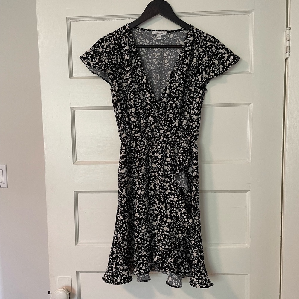 Beautiful Floral Cap-Sleeve J. Crew Summer Dress - EUC - Size XXS, fits like 2-4